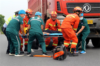 东风区沛县道路救援